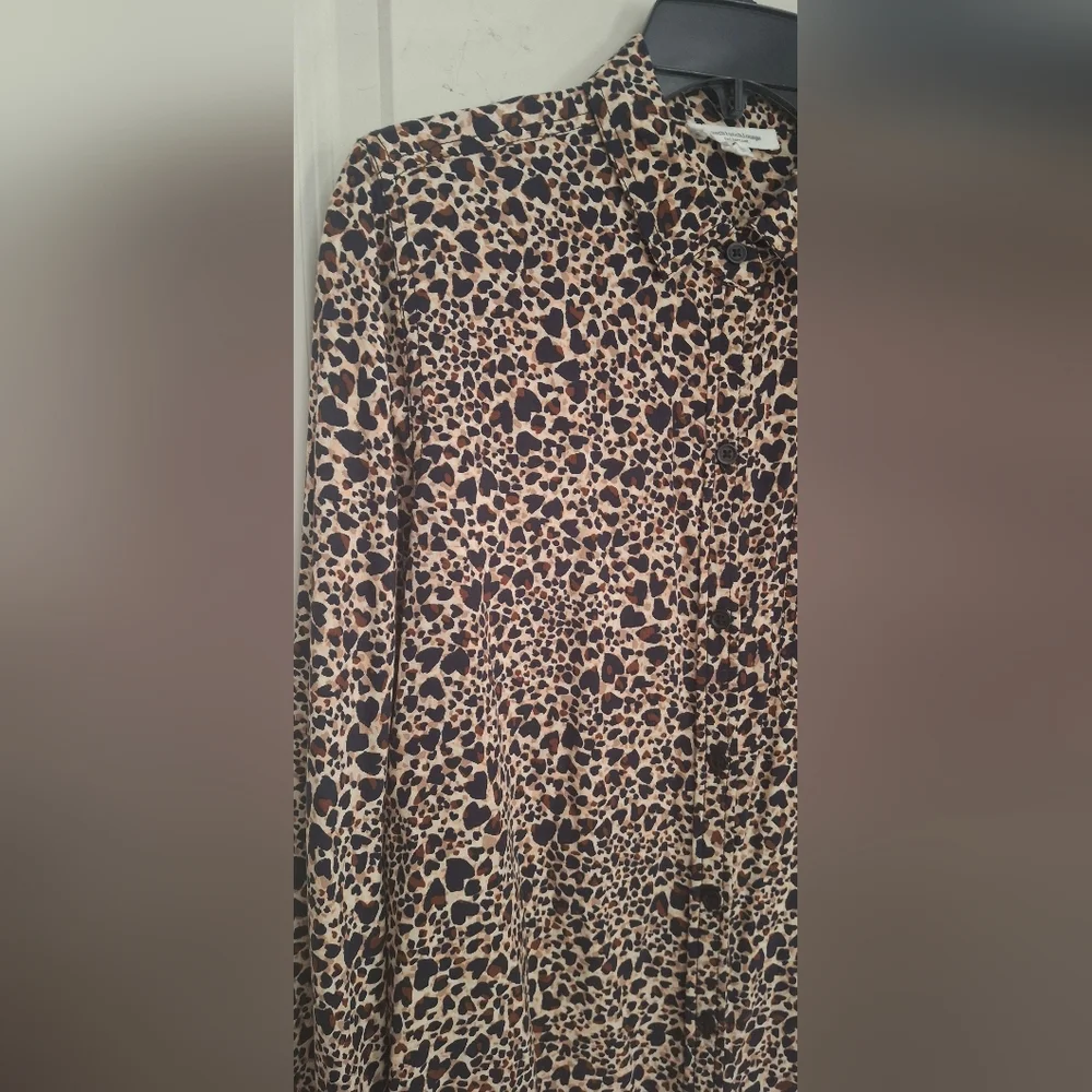 Beach Lunch Lounge Women's Animal Print Blouse S Button Up Long Sleeves Boho - Picture 5 of 9
